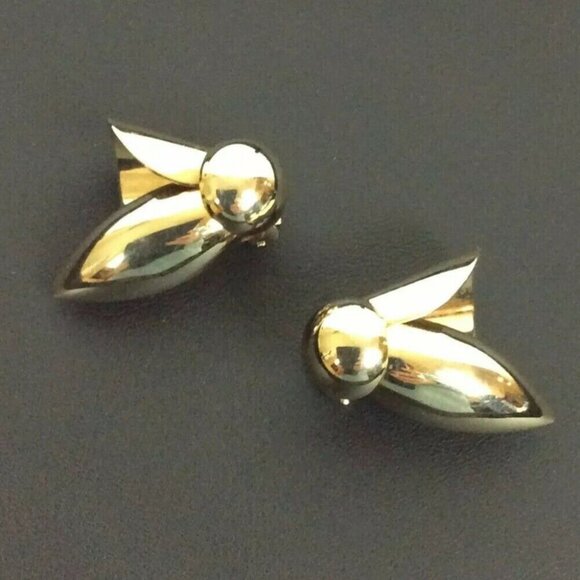 Stylized Bumble Bee Clip-On Earrings Silver Plate Modern Statement 80s - Picture 1 of 4